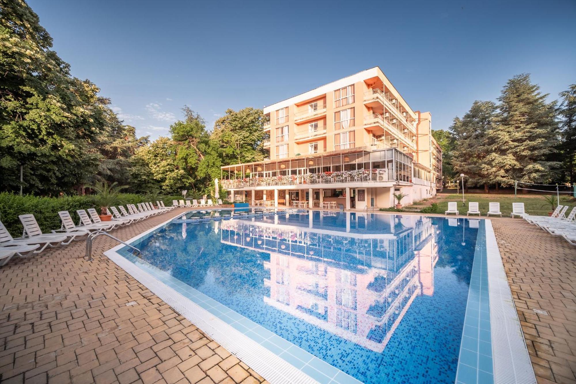 Hotel Gloria 3*